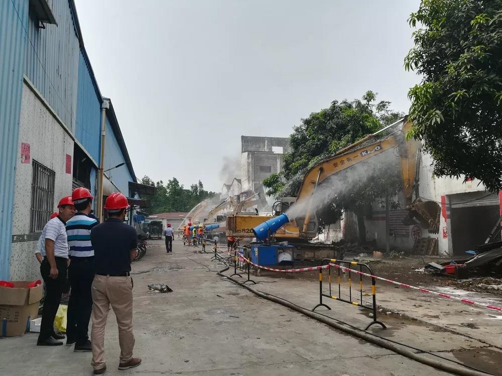 順德容桂違法建設清拆行動 拆除違規建築麵積1萬平方米