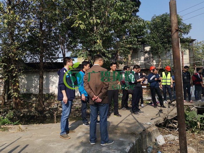 葉善楷調研黑臭水體治理情況,要求科學(xué)治汙,增(zēng)強群眾獲得感(圖2) 葉善楷調(diào)研黑臭水體治理情況,要求科(kē)學治汙,增強群眾獲得感(圖2)