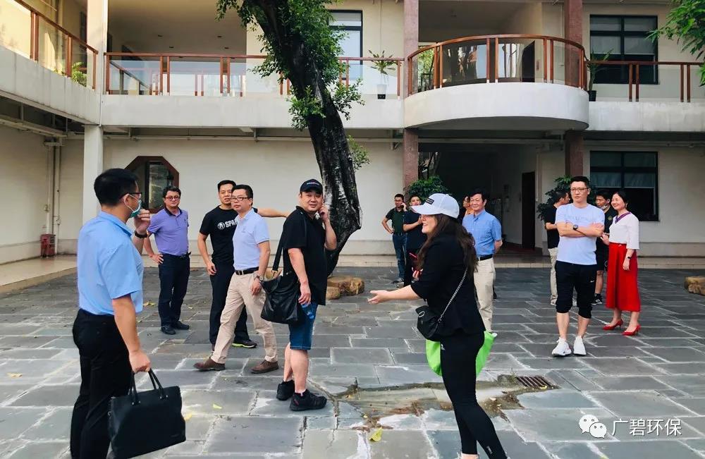 廣碧環保“同濟大學水環境治理研修班主(zhǔ)題活動(dòng)圓滿舉行(圖2) 廣碧環保“同濟大(dà)學(xué)水環境(jìng)治理研修班主題活動圓滿舉行(圖(tú)2)