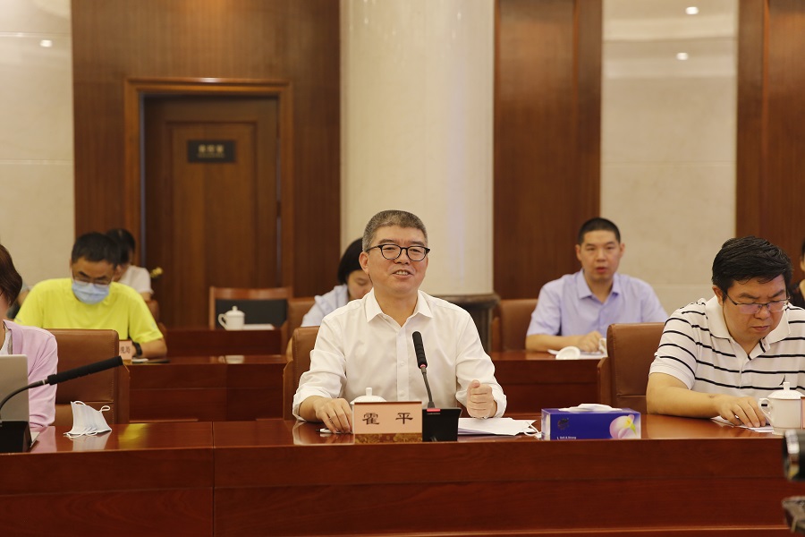 省生態環境(jìng)廳到佛山開展重點行業企業用地調查和(hé)土壤汙染(rǎn)防治攻堅戰(zhàn)調研(圖2) 省生態環境廳到佛山開展重點行業企業(yè)用地調查(chá)和土壤汙染防治攻堅戰調研(圖2)