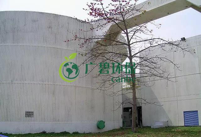 香港(gǎng)最(zuì)大的汙水處理(lǐ)廠(chǎng)——沙田(tián)(圖30) 香港最大的汙水處理廠——沙田(圖30)