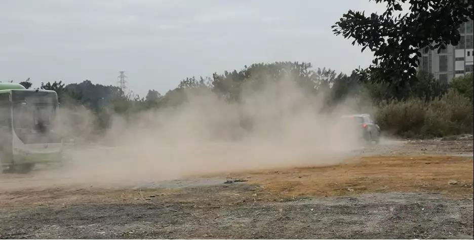 佛山市環委辦揚塵督查組(zǔ)曝光6個揚塵汙染工地